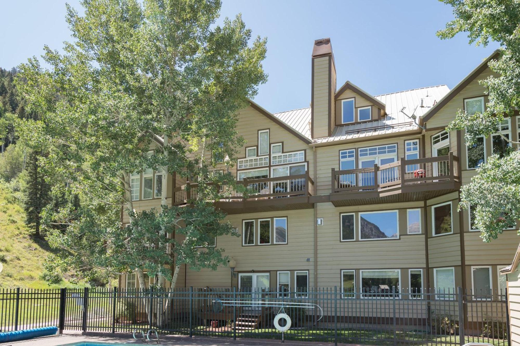 Etta Place Too 113 By Avantstay Close To Town The Slopes In Complex W Communal Pool Hot Tub Telluride Exteriör bild